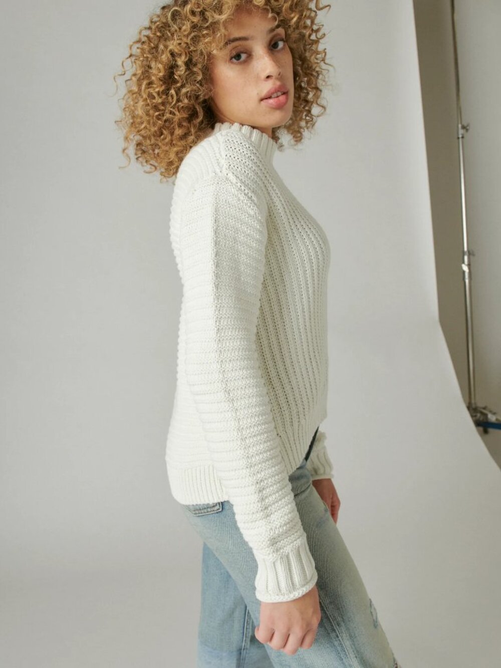 Textured Turtleneck - Lucky Brand - Ribbed Mock Neck Women's Sweater - Picture 3 of 14